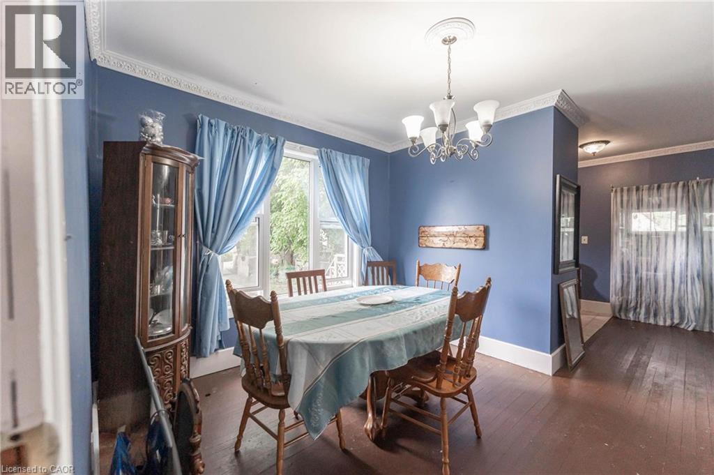 11 Elmwood Avenue, St. Catharines, Ontario  L2R 2T5 - Photo 12 - 40765016