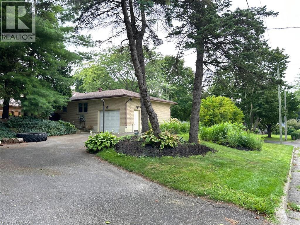 12 Sunset Drive, Simcoe, Ontario  N3Y 3G3 - Photo 39 - 40764770