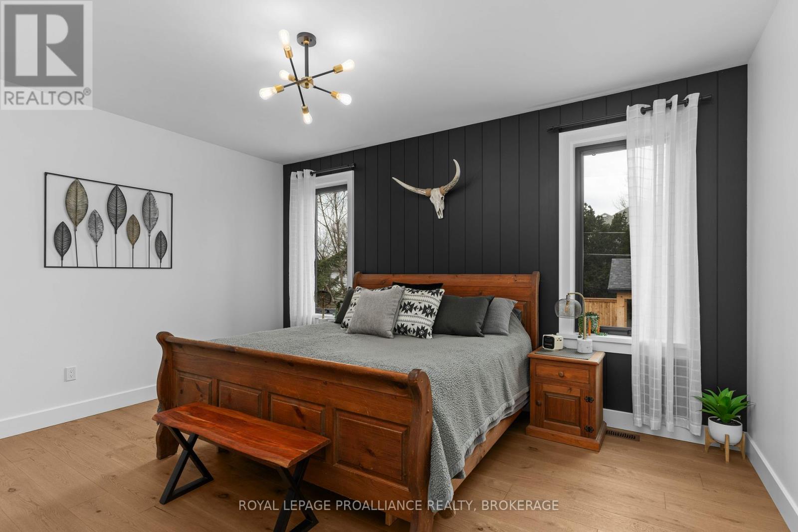 7 Crescent Drive, Kingston, Ontario  K7M 4J3 - Photo 23 - X12373253
