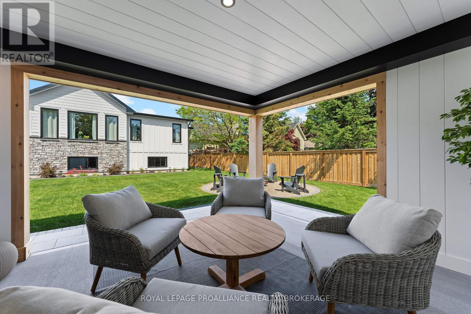 7 Crescent Drive, Kingston, Ontario  K7M 4J3 - Photo 43 - X12373253
