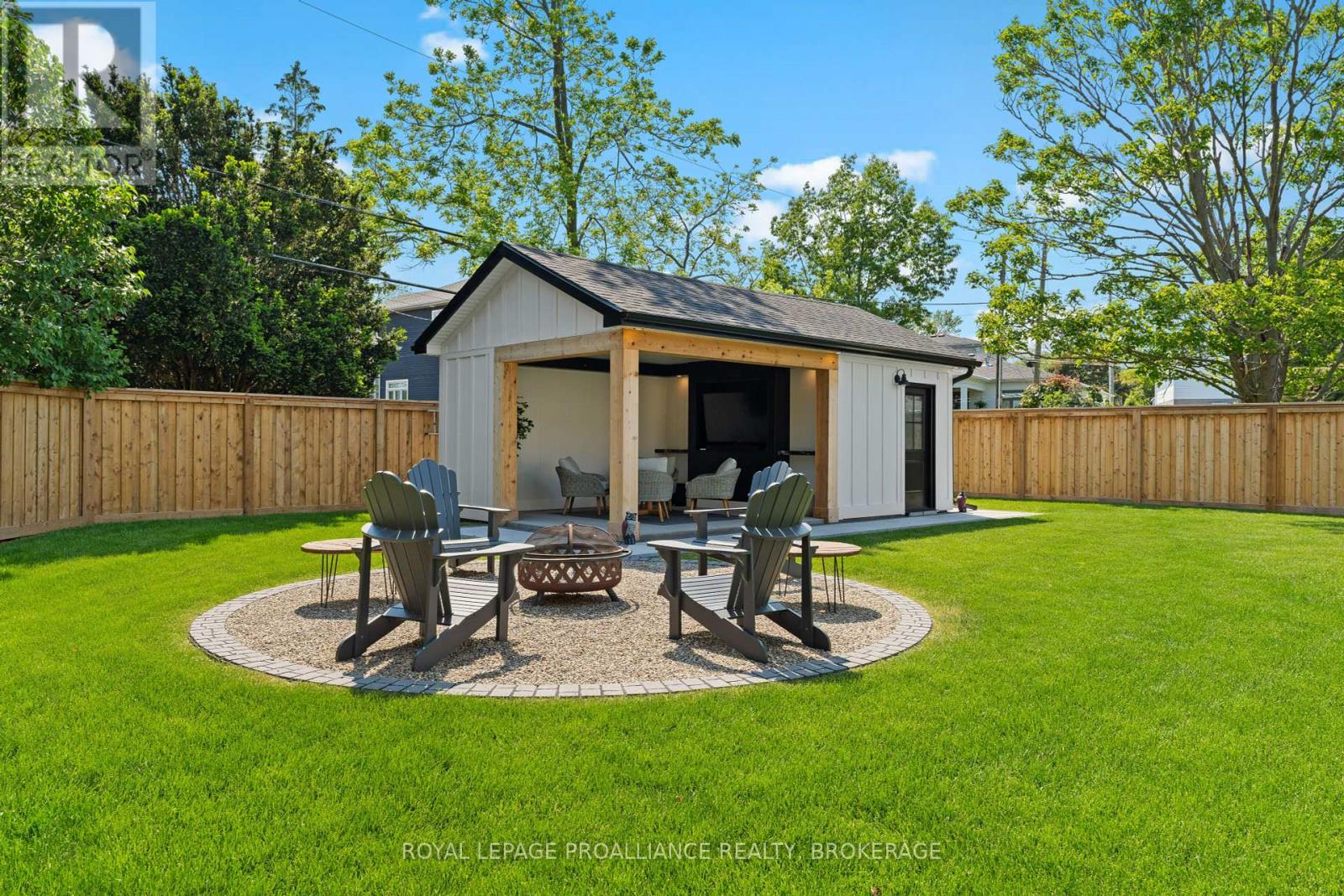 7 Crescent Drive, Kingston, Ontario  K7M 4J3 - Photo 44 - X12373253