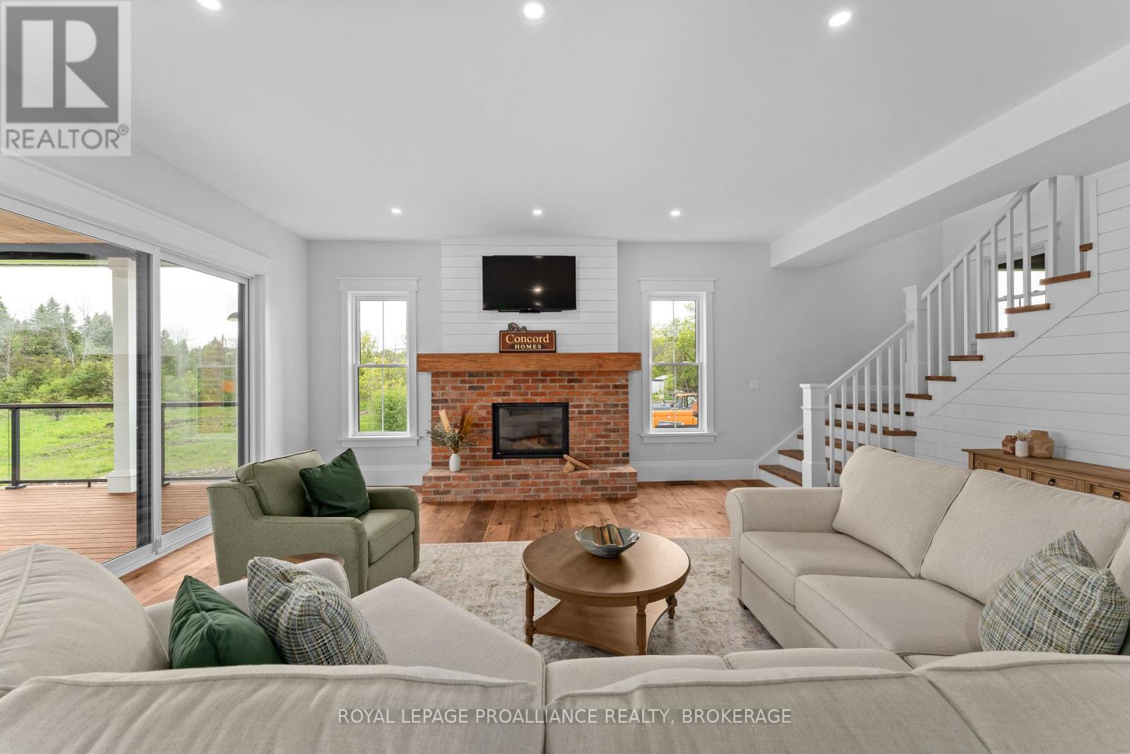514 Caton Road, Loyalist, Ontario  K0H 1G0 - Photo 13 - X12373258
