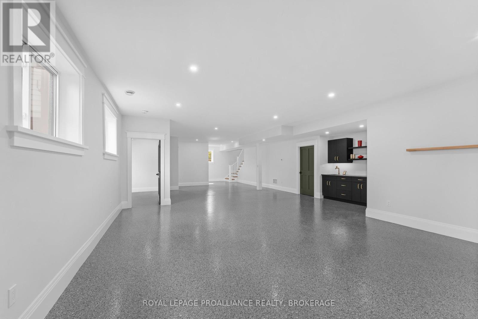 514 Caton Road, Loyalist, Ontario  K0H 1G0 - Photo 37 - X12373258