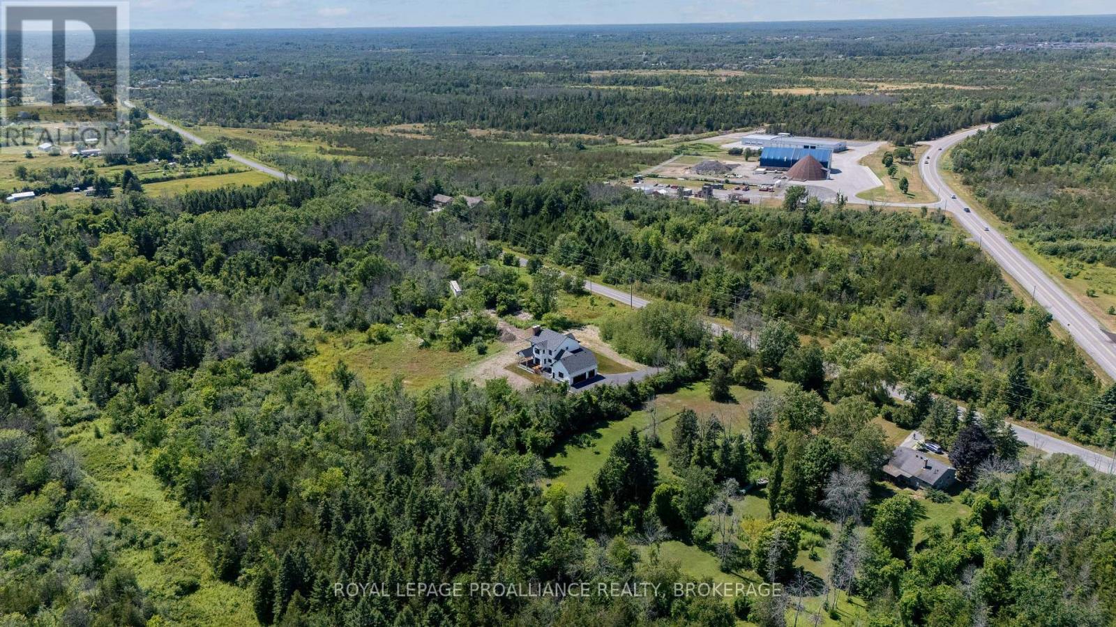 514 Caton Road, Loyalist, Ontario  K0H 1G0 - Photo 47 - X12373258