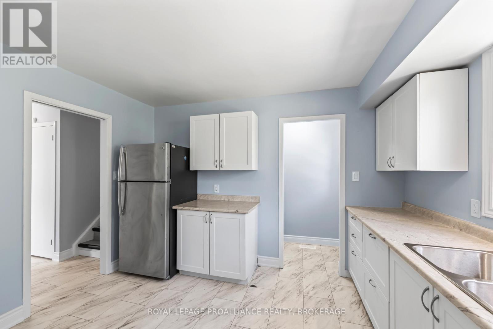 63 Old Oak Road, Kingston, Ontario  K7M 6X2 - Photo 23 - X12373295