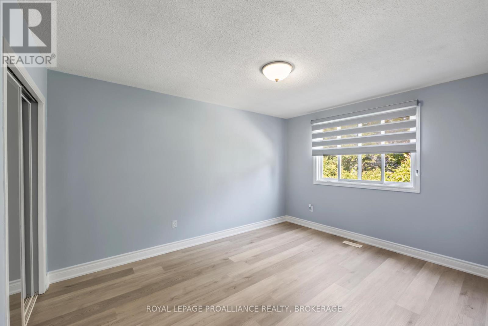 63 Old Oak Road, Kingston, Ontario  K7M 6X2 - Photo 29 - X12373295