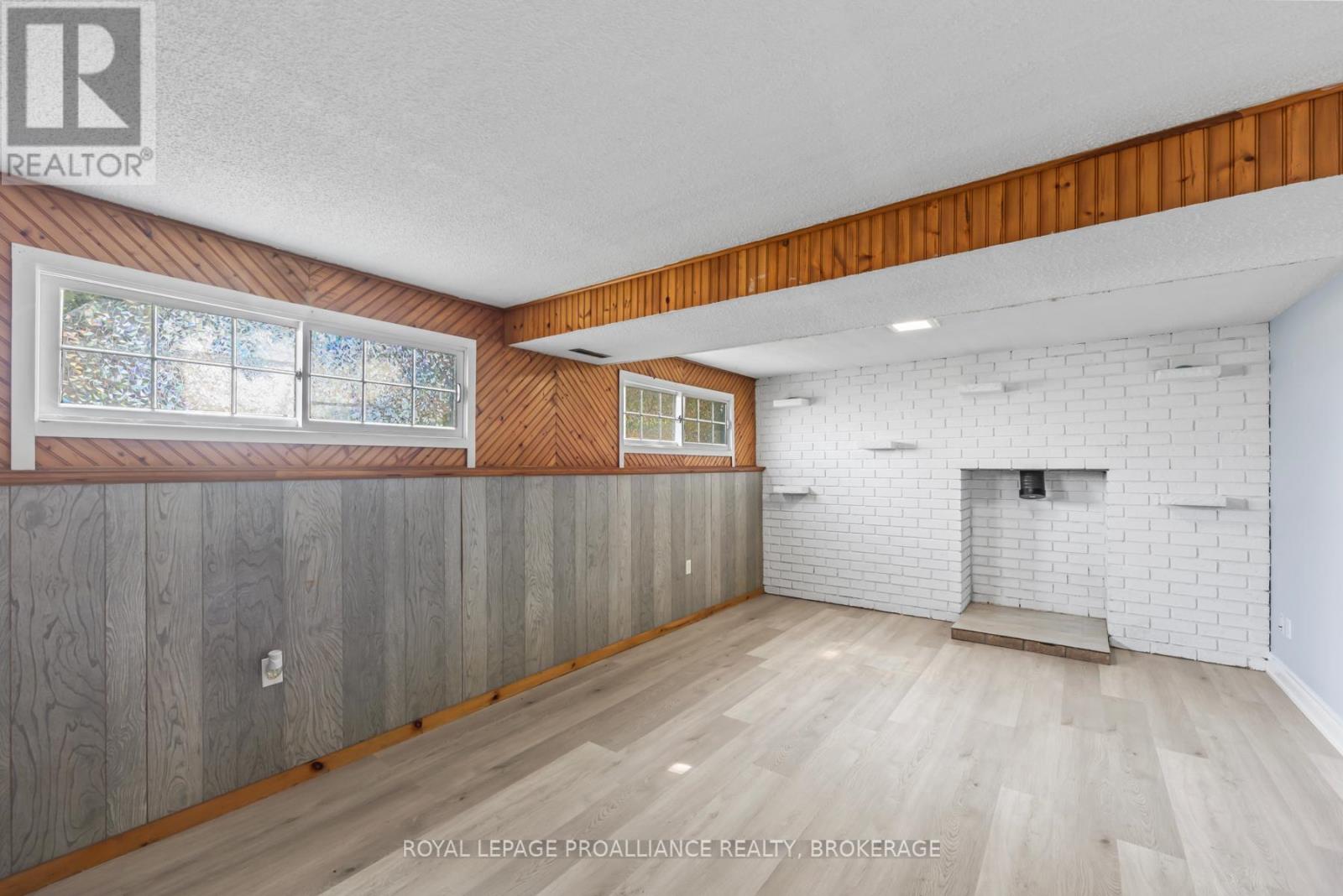 63 Old Oak Road, Kingston, Ontario  K7M 6X2 - Photo 37 - X12373295