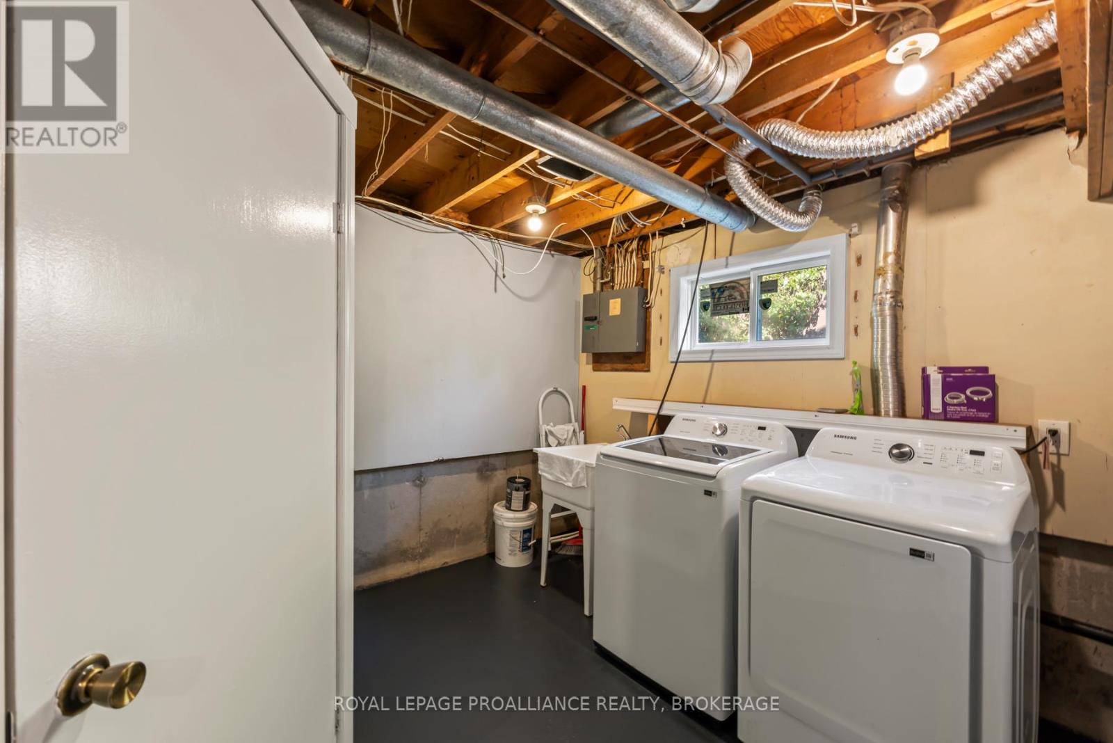 63 Old Oak Road, Kingston, Ontario  K7M 6X2 - Photo 42 - X12373295
