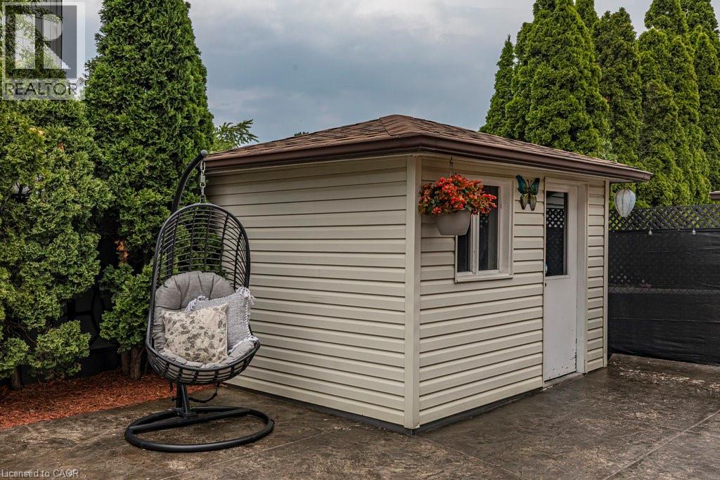 8 Colgate Court, Hamilton, Ontario  L9C 6Z6 - Photo 44 - 40752464