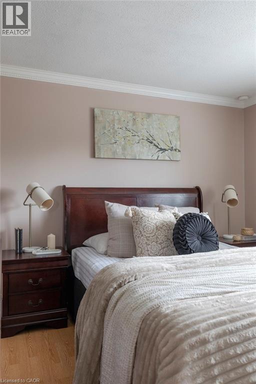 8 Colgate Court, Hamilton, Ontario  L9C 6Z6 - Photo 16 - 40752464