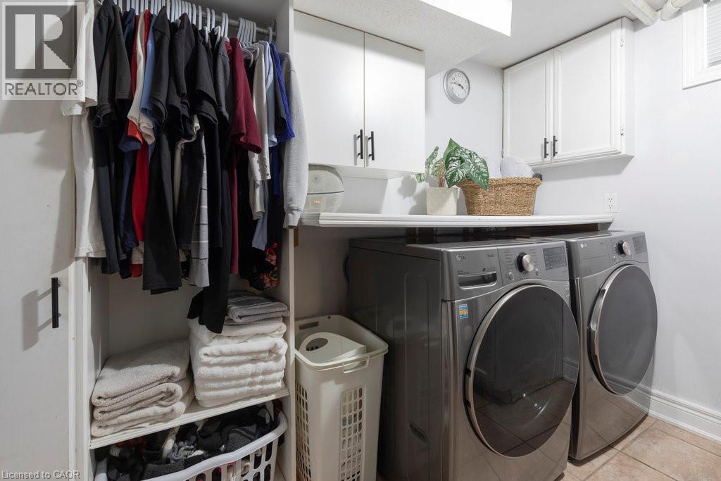 8 Colgate Court, Hamilton, Ontario  L9C 6Z6 - Photo 38 - 40752464