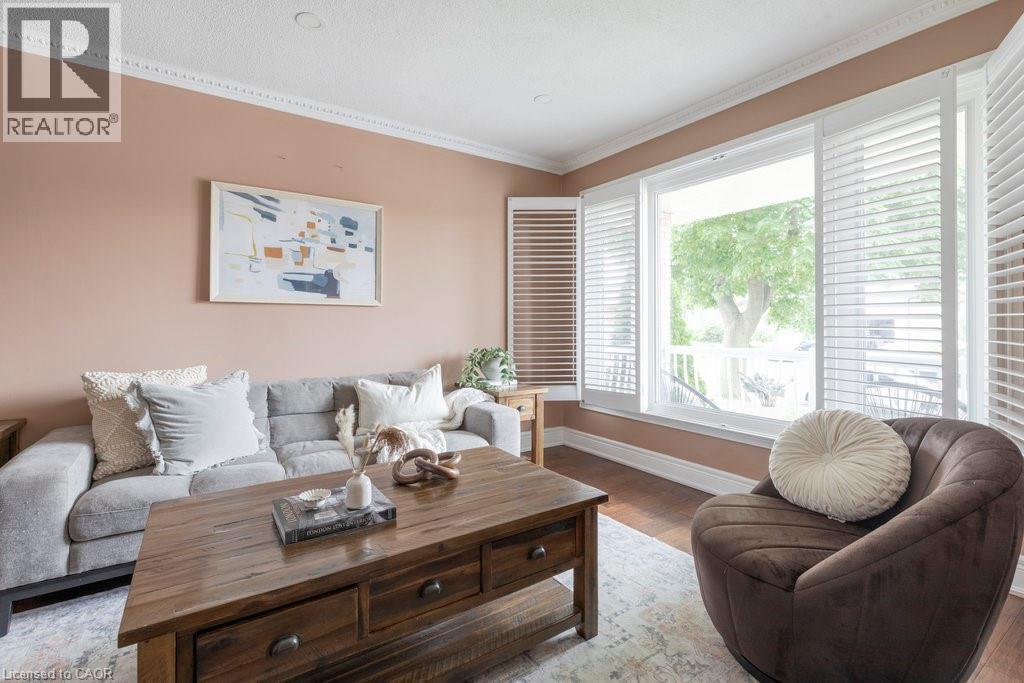 8 Colgate Court, Hamilton, Ontario  L9C 6Z6 - Photo 8 - 40752464