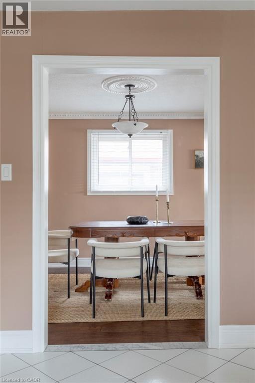 8 Colgate Court, Hamilton, Ontario  L9C 6Z6 - Photo 9 - 40752464