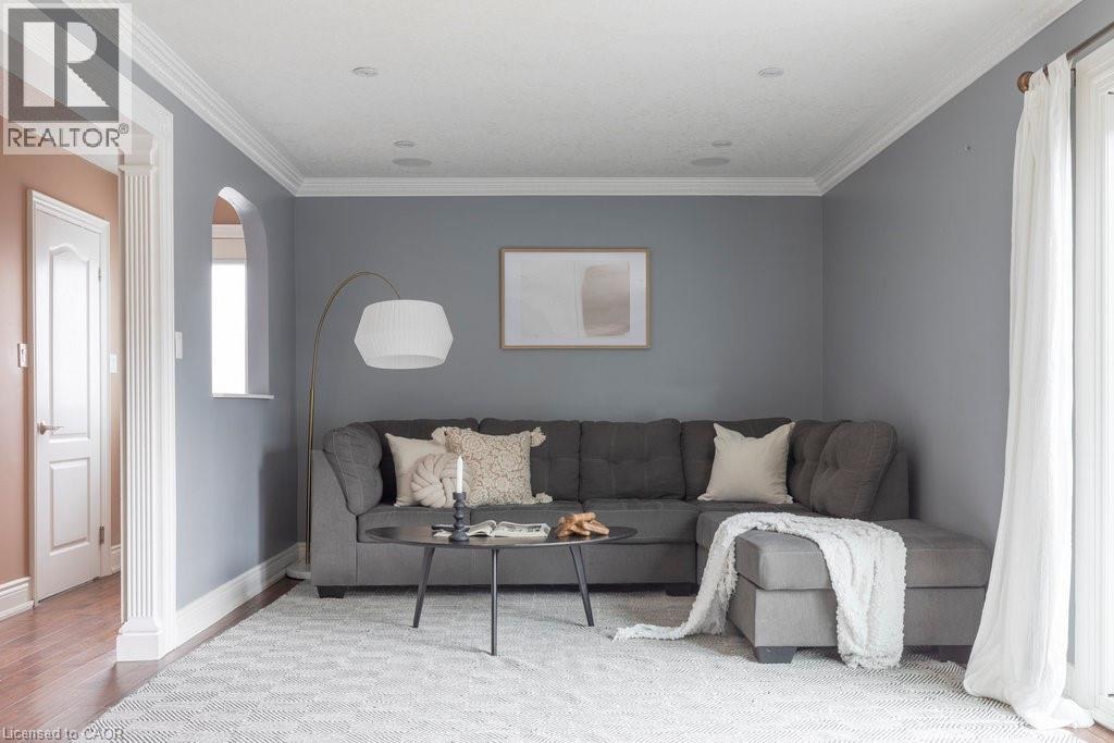 8 Colgate Court, Hamilton, Ontario  L9C 6Z6 - Photo 25 - 40752464