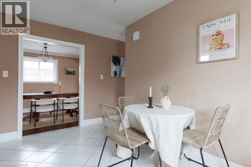 8 Colgate Court, Hamilton, Ontario  L9C 6Z6 - Photo 13 - 40752464