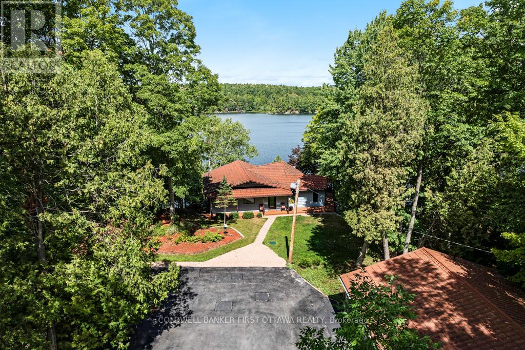 1031 Shanny Bear Lane, Frontenac, Ontario  K0H 2L0 - Photo 3 - X12373259