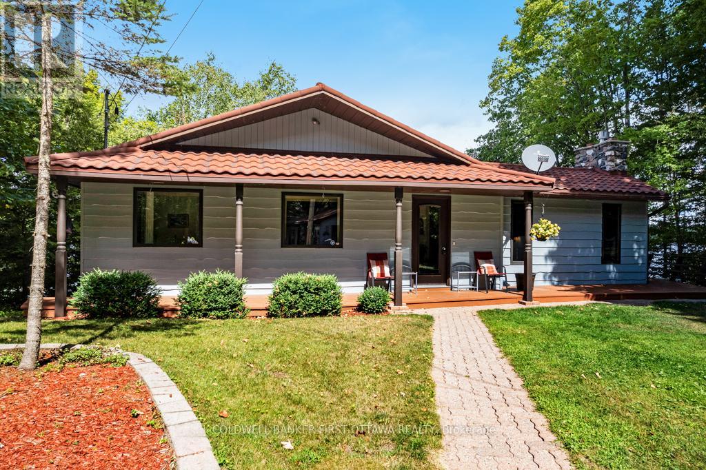 1031 Shanny Bear Lane, Frontenac, Ontario  K0H 2L0 - Photo 5 - X12373259