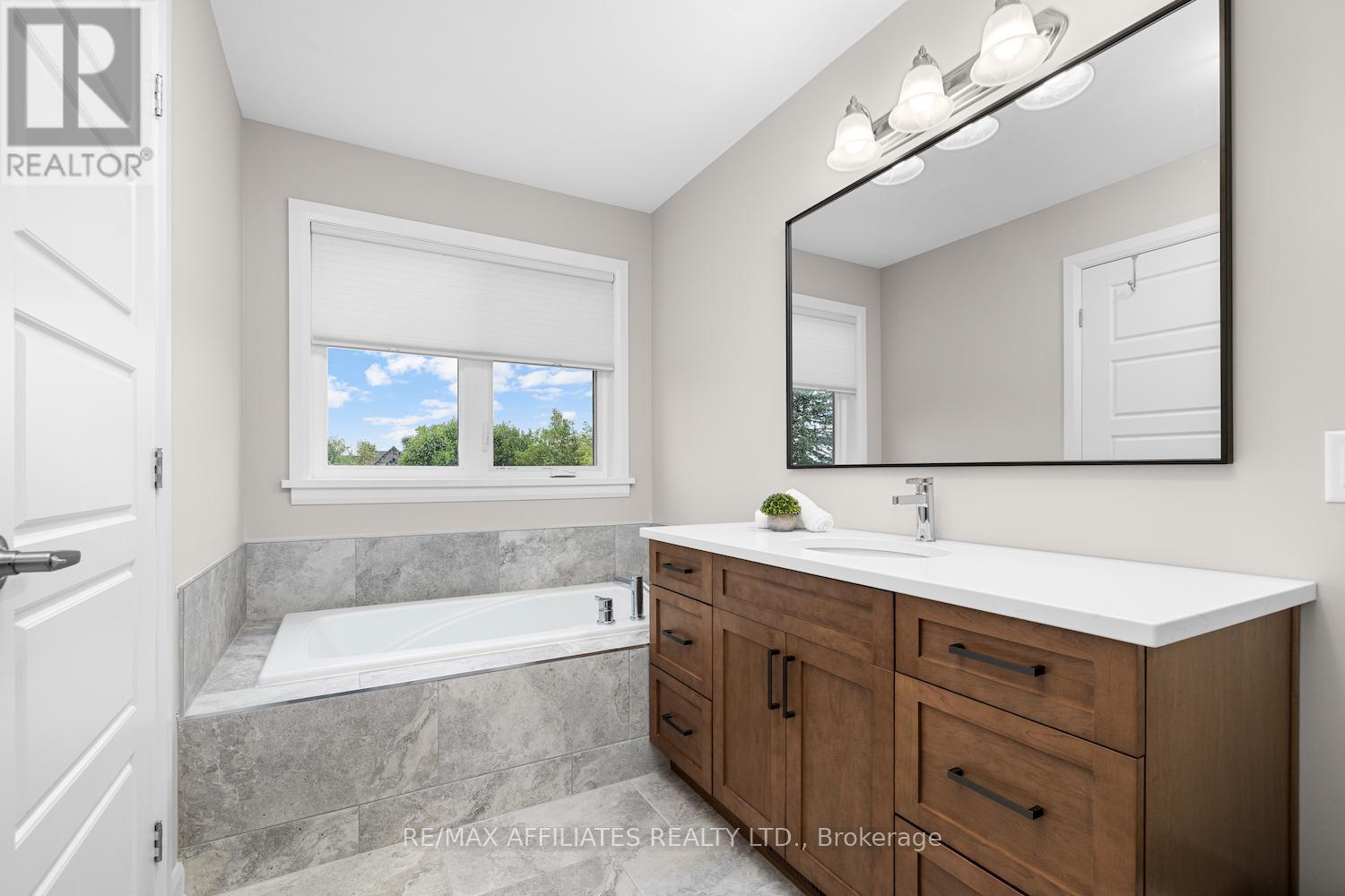 139 Salisbury Street, Ottawa, Ontario  K0A 1L0 - Photo 32 - X12373281