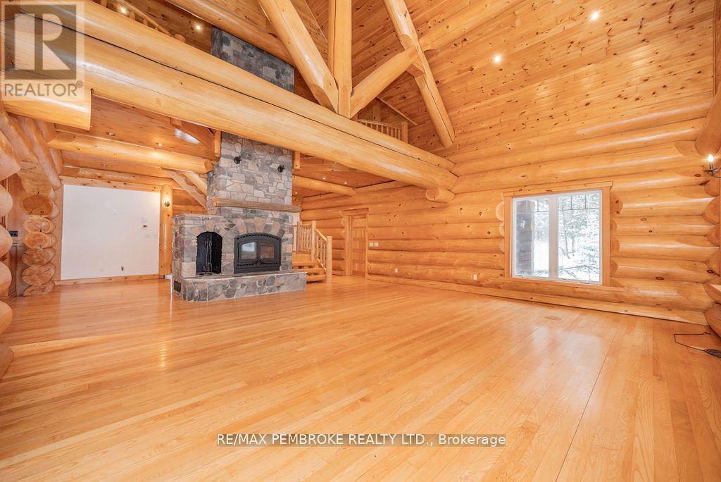 2467 Darling Road, Lanark Highlands, Ontario  K0A 1P0 - Photo 15 - X12373284