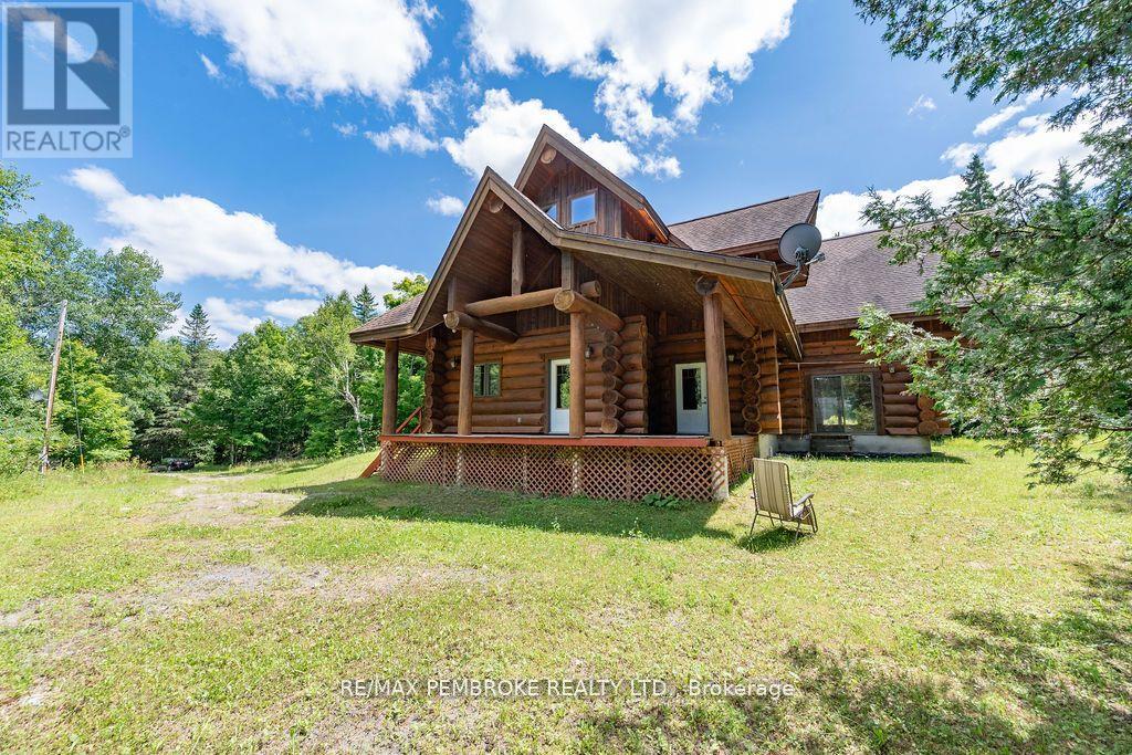 2467 Darling Road, Lanark Highlands, Ontario  K0A 1P0 - Photo 2 - X12373284