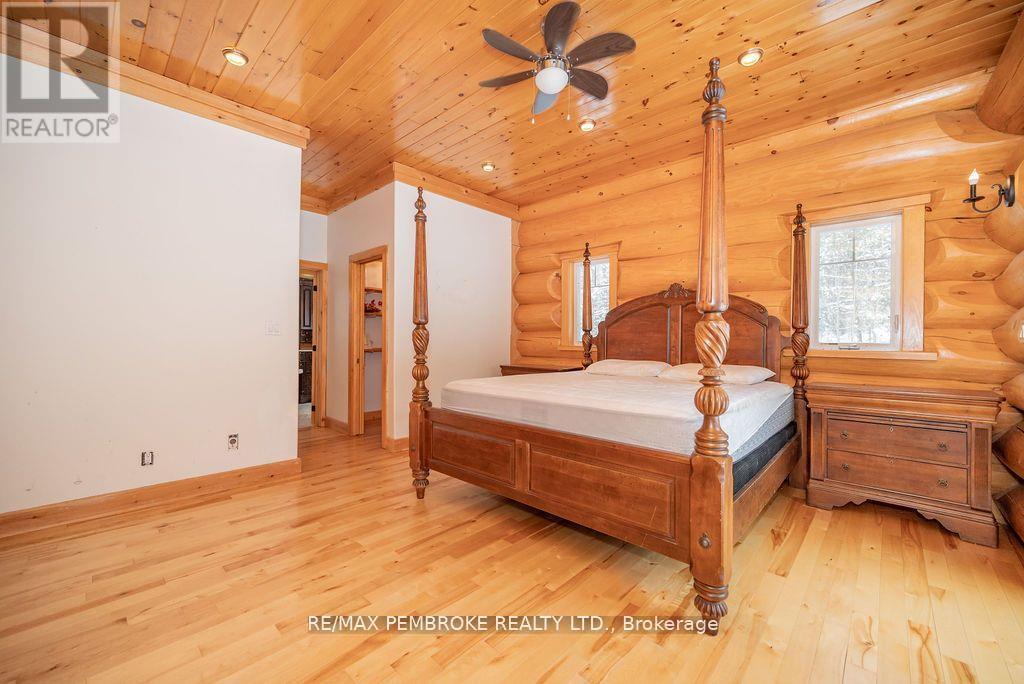 2467 Darling Road, Lanark Highlands, Ontario  K0A 1P0 - Photo 24 - X12373284