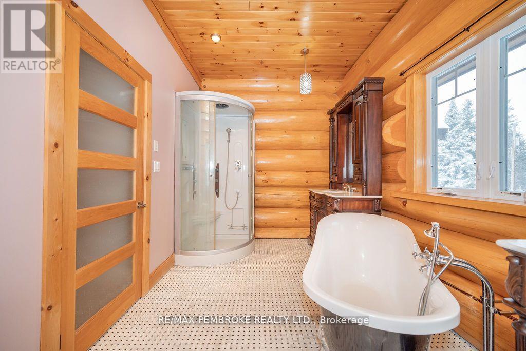 2467 Darling Road, Lanark Highlands, Ontario  K0A 1P0 - Photo 26 - X12373284