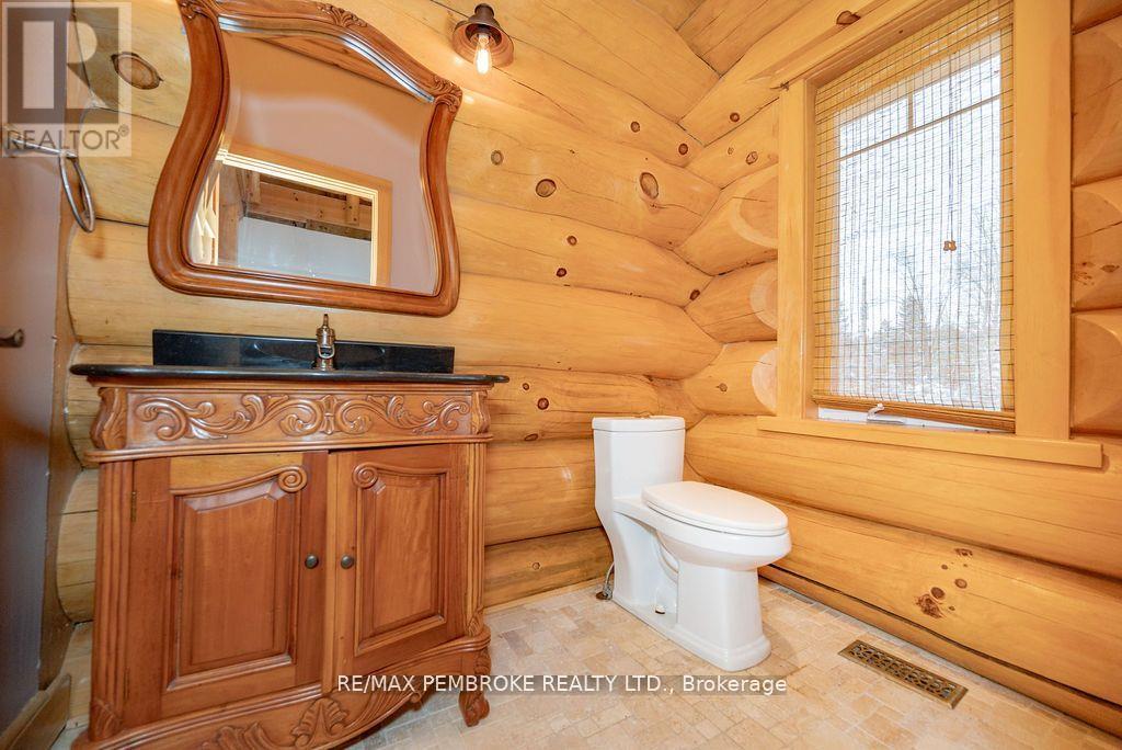 2467 Darling Road, Lanark Highlands, Ontario  K0A 1P0 - Photo 28 - X12373284