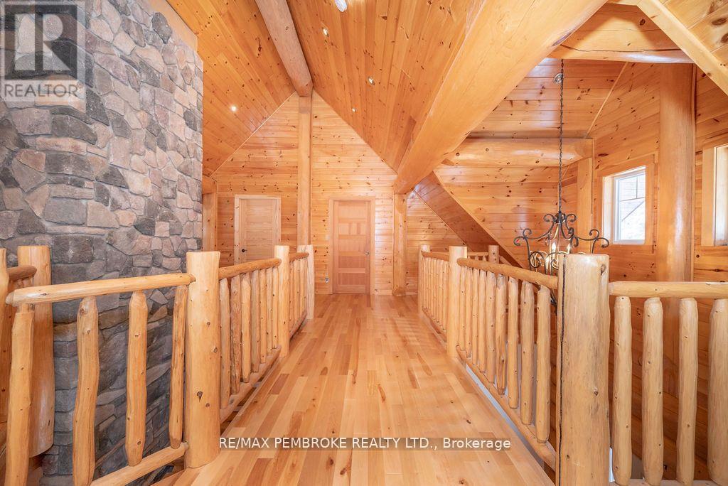 2467 Darling Road, Lanark Highlands, Ontario  K0A 1P0 - Photo 29 - X12373284