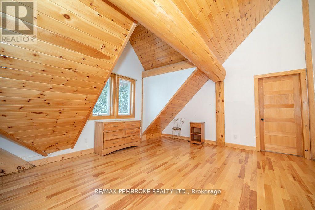 2467 Darling Road, Lanark Highlands, Ontario  K0A 1P0 - Photo 32 - X12373284