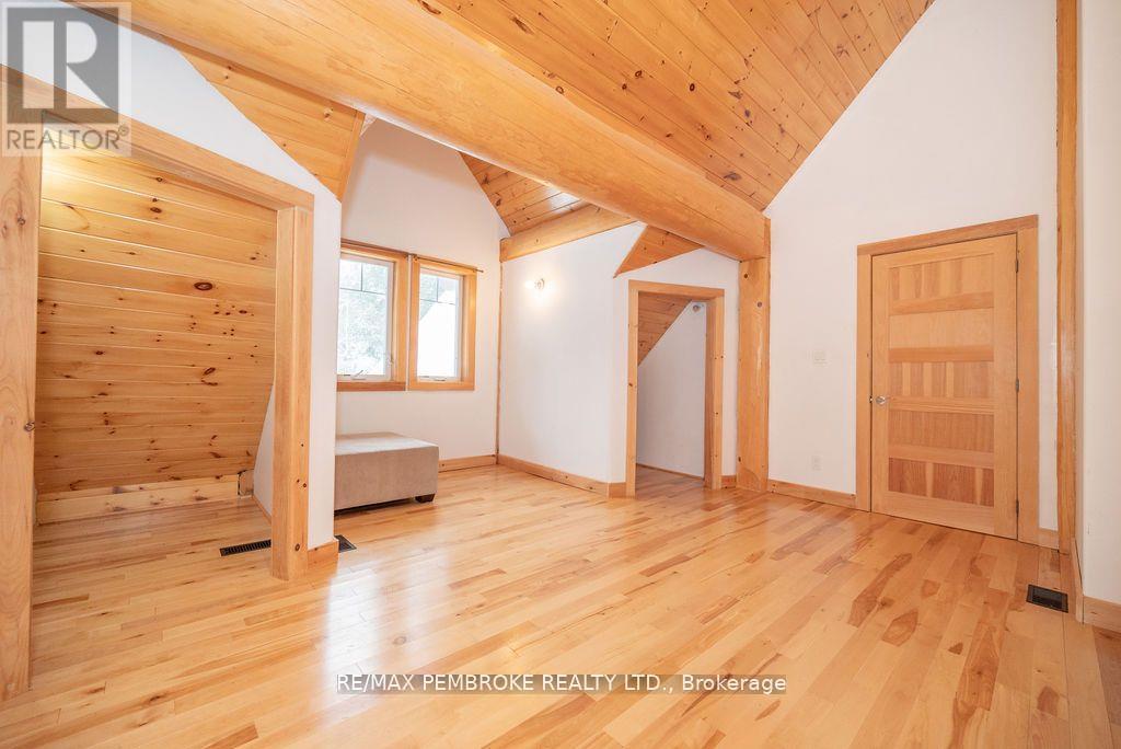 2467 Darling Road, Lanark Highlands, Ontario  K0A 1P0 - Photo 35 - X12373284