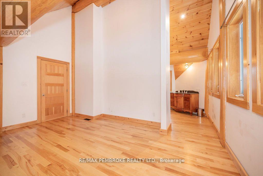 2467 Darling Road, Lanark Highlands, Ontario  K0A 1P0 - Photo 40 - X12373284