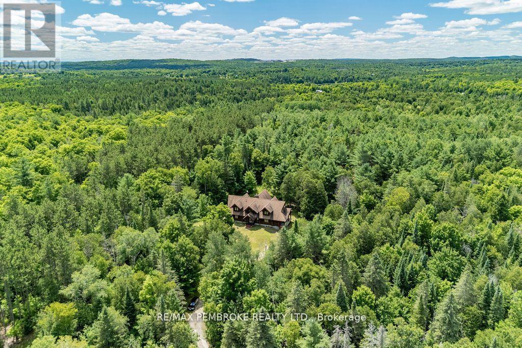 2467 Darling Road, Lanark Highlands, Ontario  K0A 1P0 - Photo 46 - X12373284