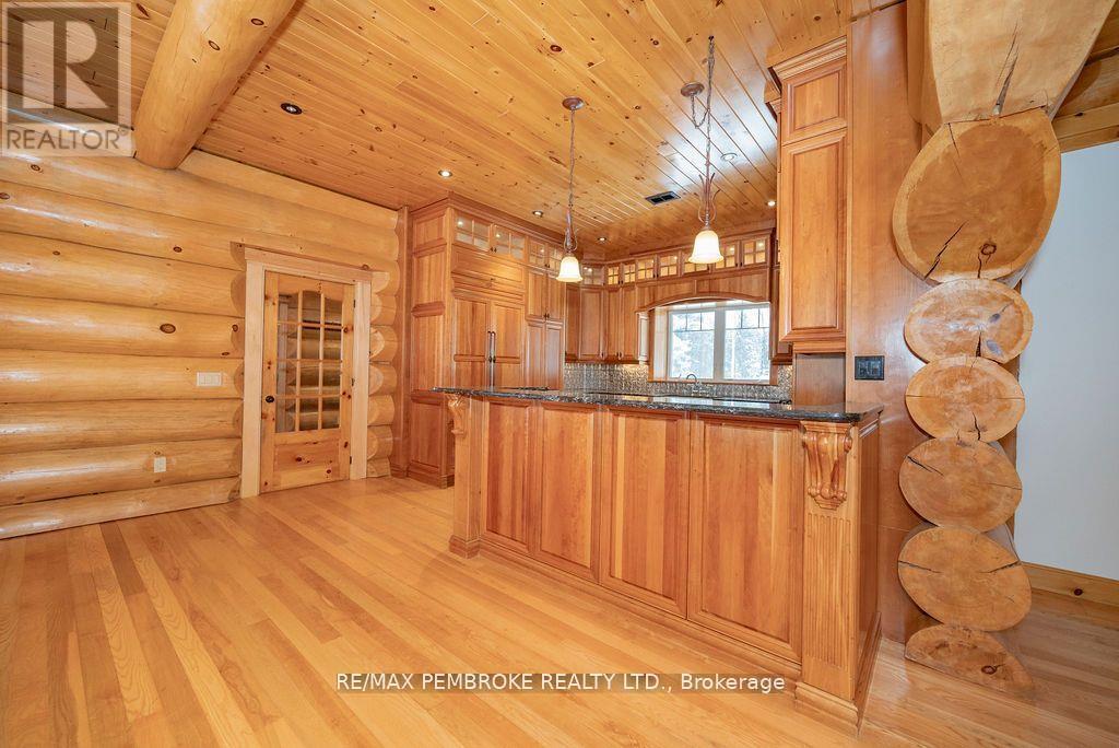 2467 Darling Road, Lanark Highlands, Ontario  K0A 1P0 - Photo 9 - X12373284