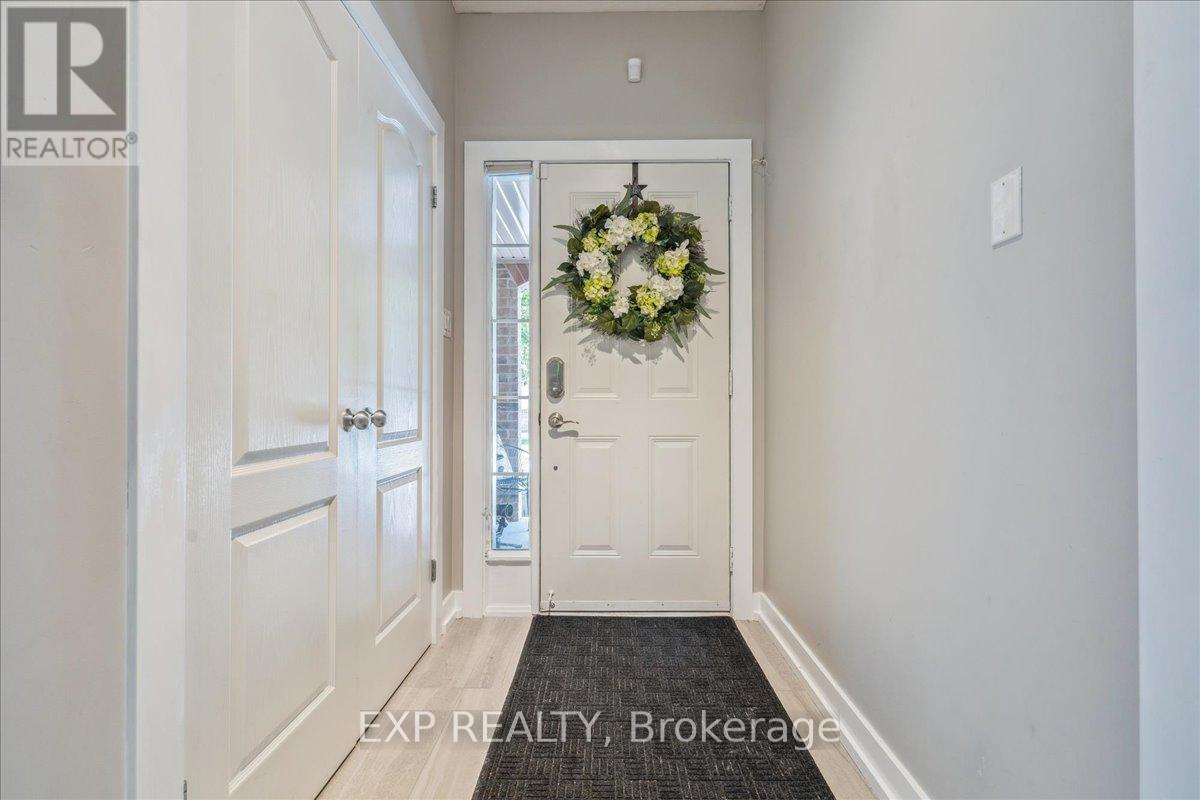 108 Myers Lane, Hamilton, Ontario  L9G 0A5 - Photo 6 - X12373269