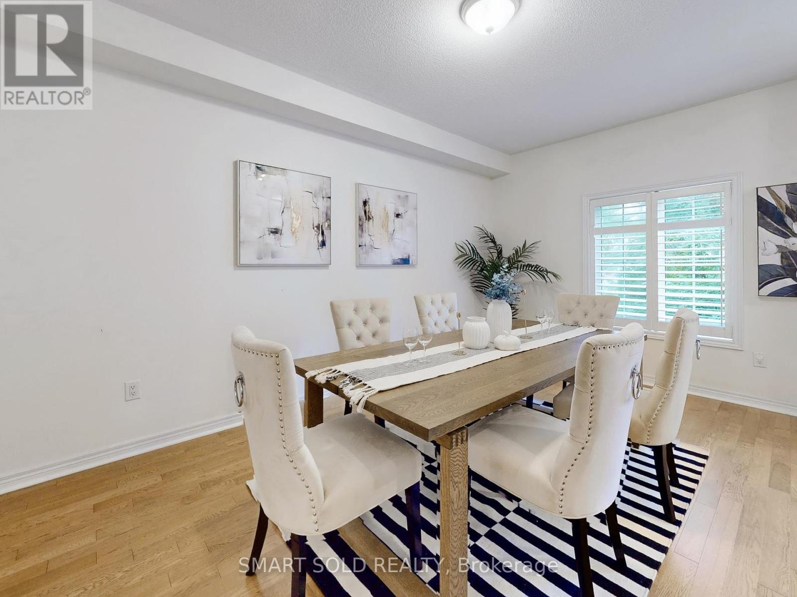 26 - 230 Paisley Boulevard W, Mississauga, Ontario  L5B 0C5 - Photo 11 - W12373242