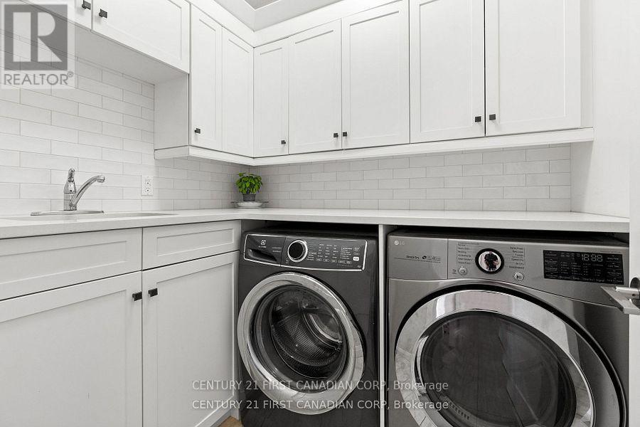 245 Walnut Street, Lucan Biddulph, Ontario  N0M 2J0 - Photo 40 - X12273745