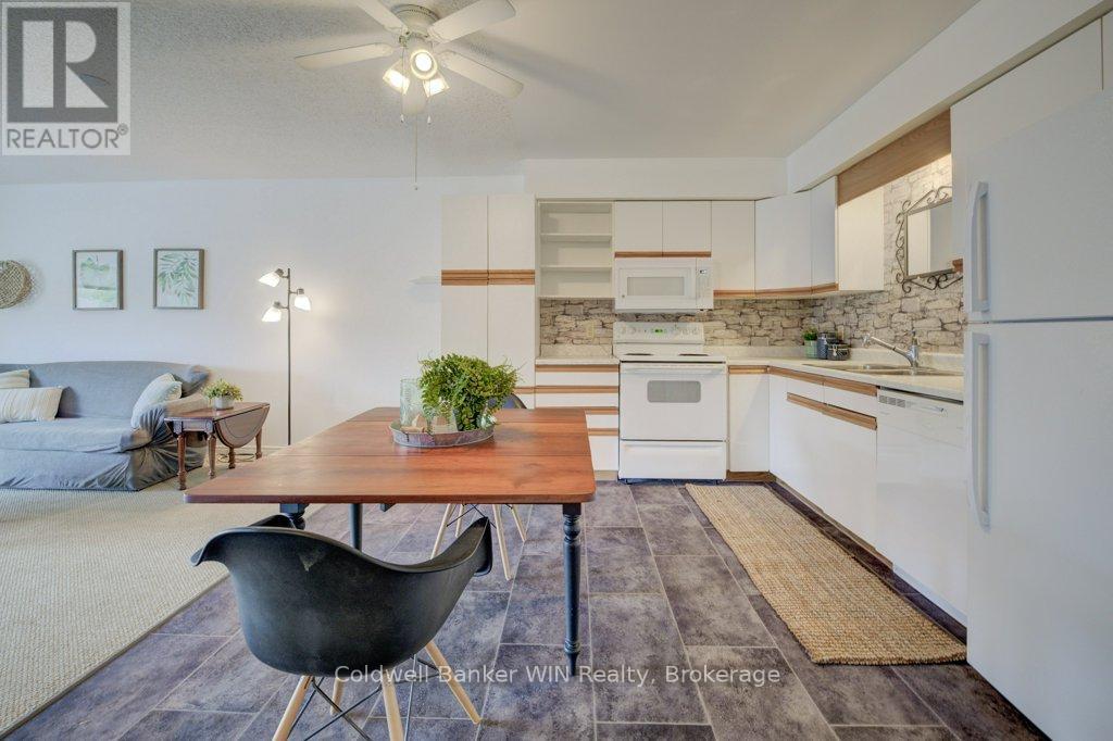 309 - 460 Durham Street W, Wellington North, Ontario  N0G 2L1 - Photo 3 - X12373267