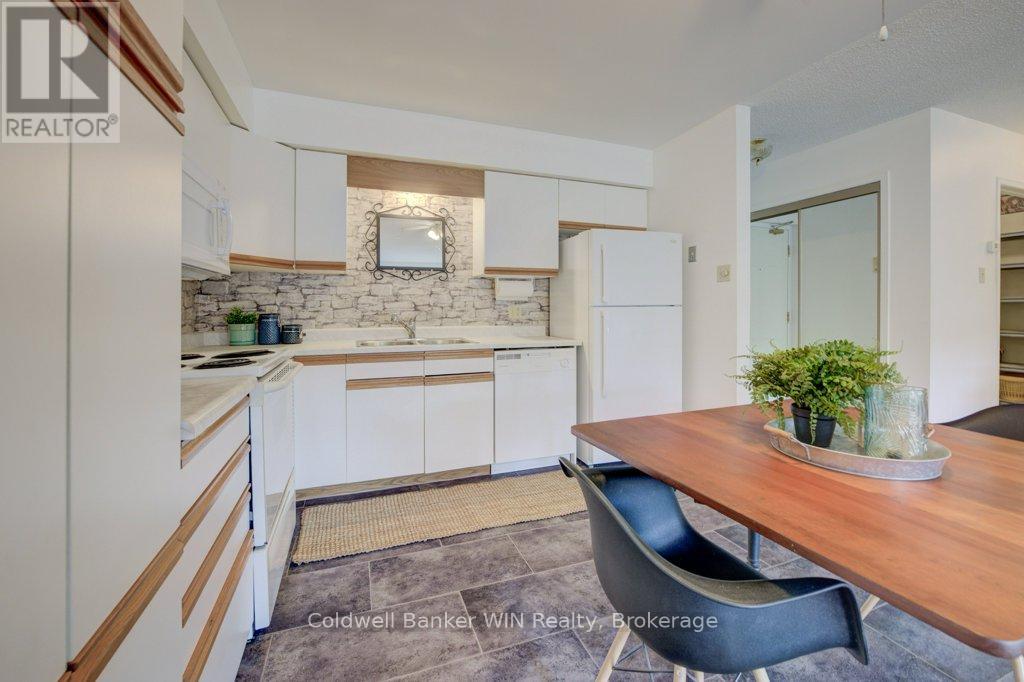 309 - 460 Durham Street W, Wellington North, Ontario  N0G 2L1 - Photo 4 - X12373267