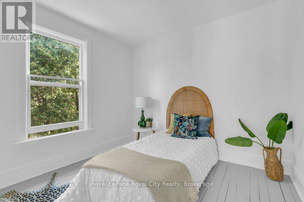 45 Toronto Street, Guelph, Ontario  N1E 3E3 - Photo 21 - X12373293