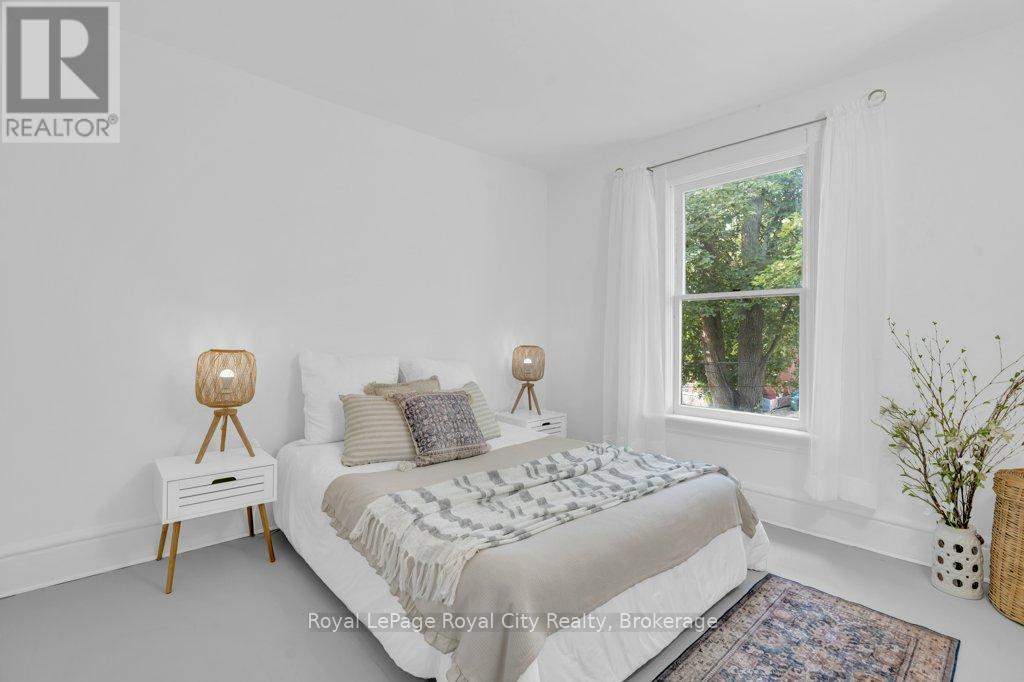 45 Toronto Street, Guelph, Ontario  N1E 3E3 - Photo 27 - X12373293