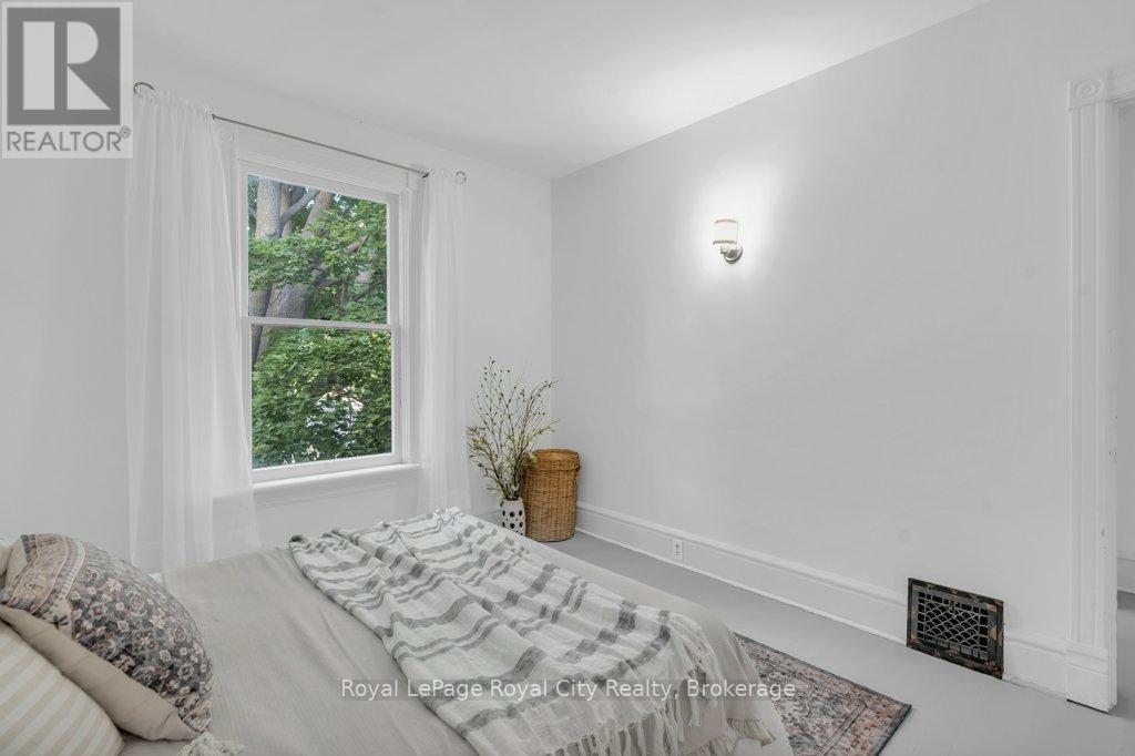 45 Toronto Street, Guelph, Ontario  N1E 3E3 - Photo 28 - X12373293