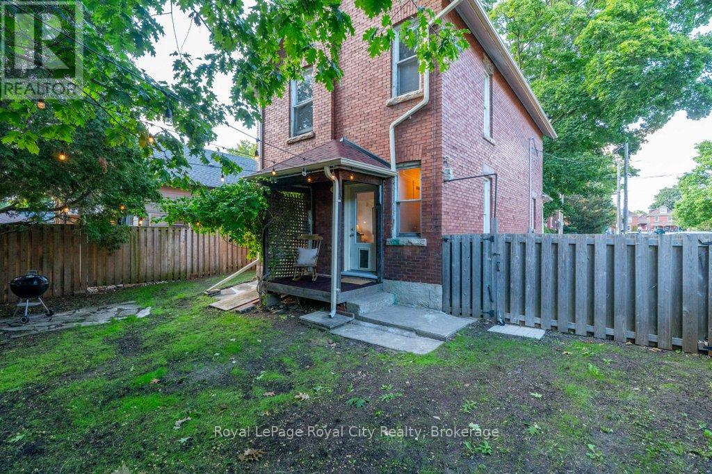 45 Toronto Street, Guelph, Ontario  N1E 3E3 - Photo 35 - X12373293