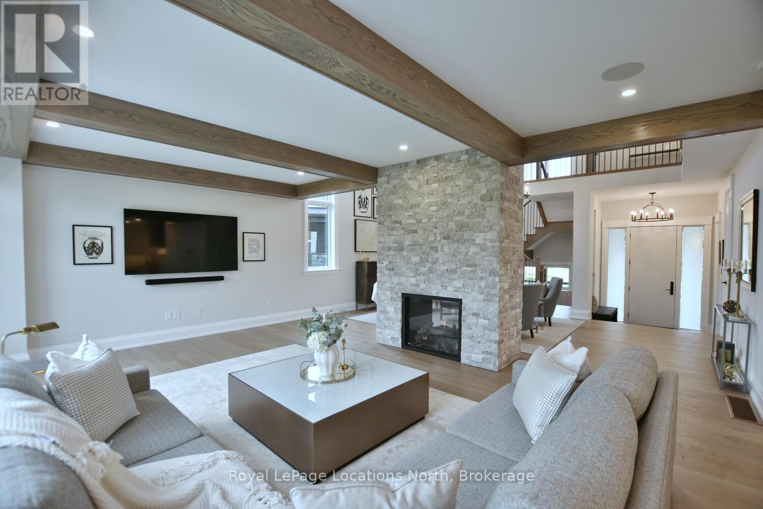 166 Springside Crescent, Blue Mountains, Ontario  L9Y 5L3 - Photo 7 - X12373299
