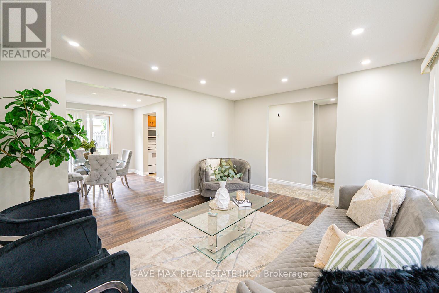 Property at 88 HARCOURT CRESCENT image 5