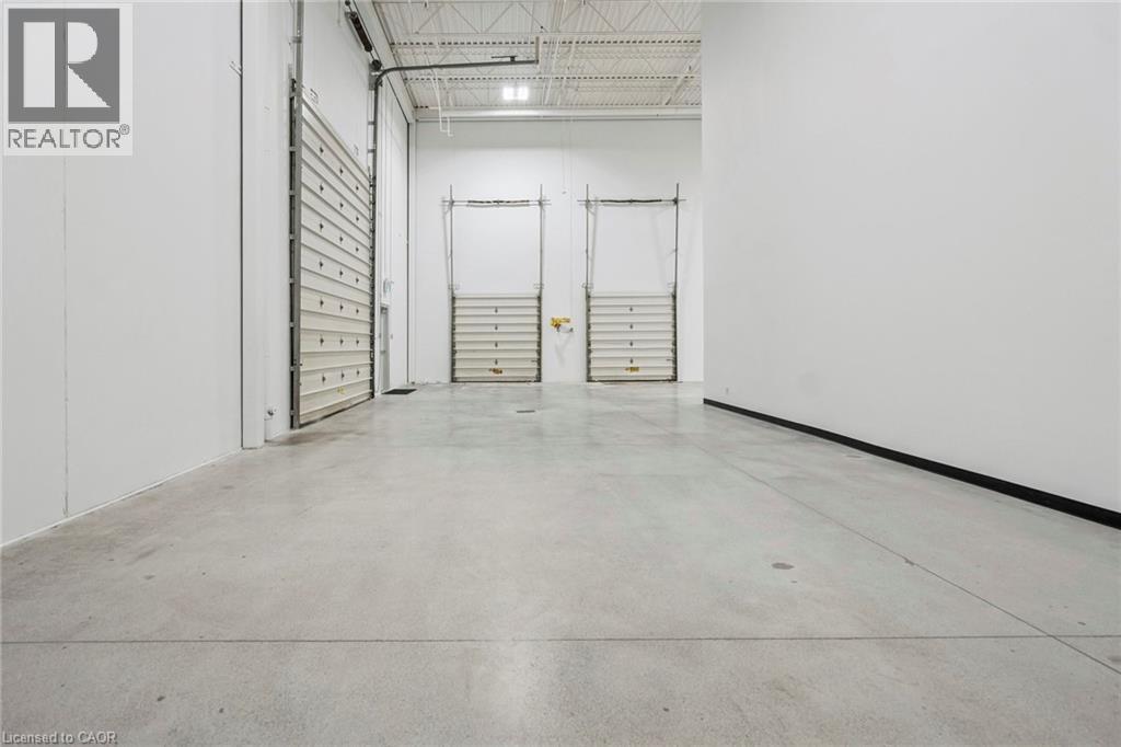 1050 Pachino Court Unit# 4, Burlington, Ontario  L7L 6B9 - Photo 3 - 40764028
