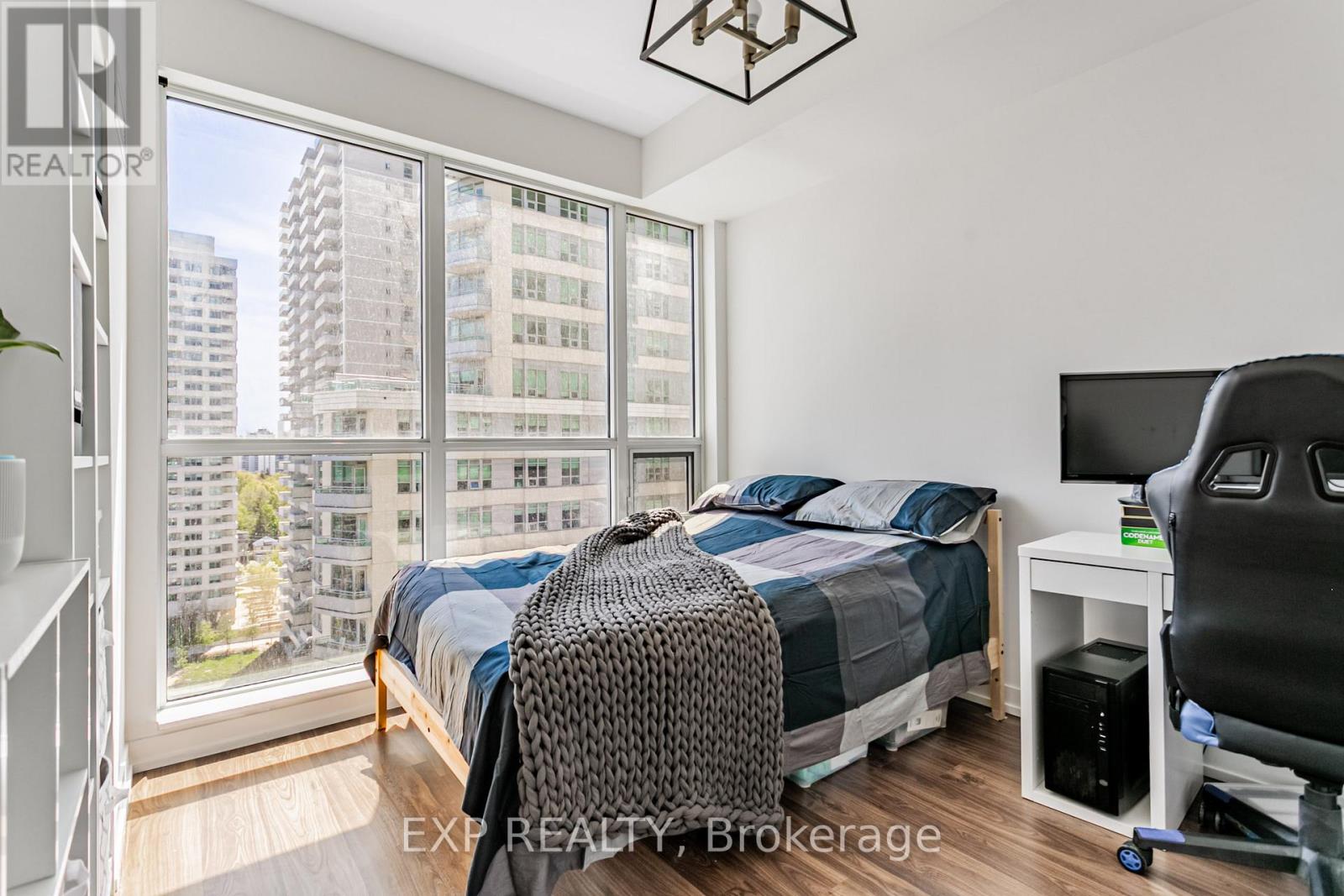 1018 - 98 Lillian Street, Toronto (Mount Pleasant West), Ontario  M4S 0A5 - Photo 13 - C12373266