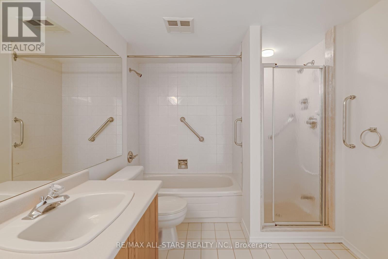 718 - 2 Raymerville Drive, Markham, Ontario  L3P 7N7 - Photo 22 - N12373263
