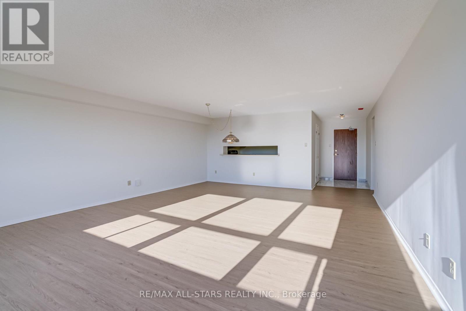 718 - 2 Raymerville Drive, Markham, Ontario  L3P 7N7 - Photo 8 - N12373263