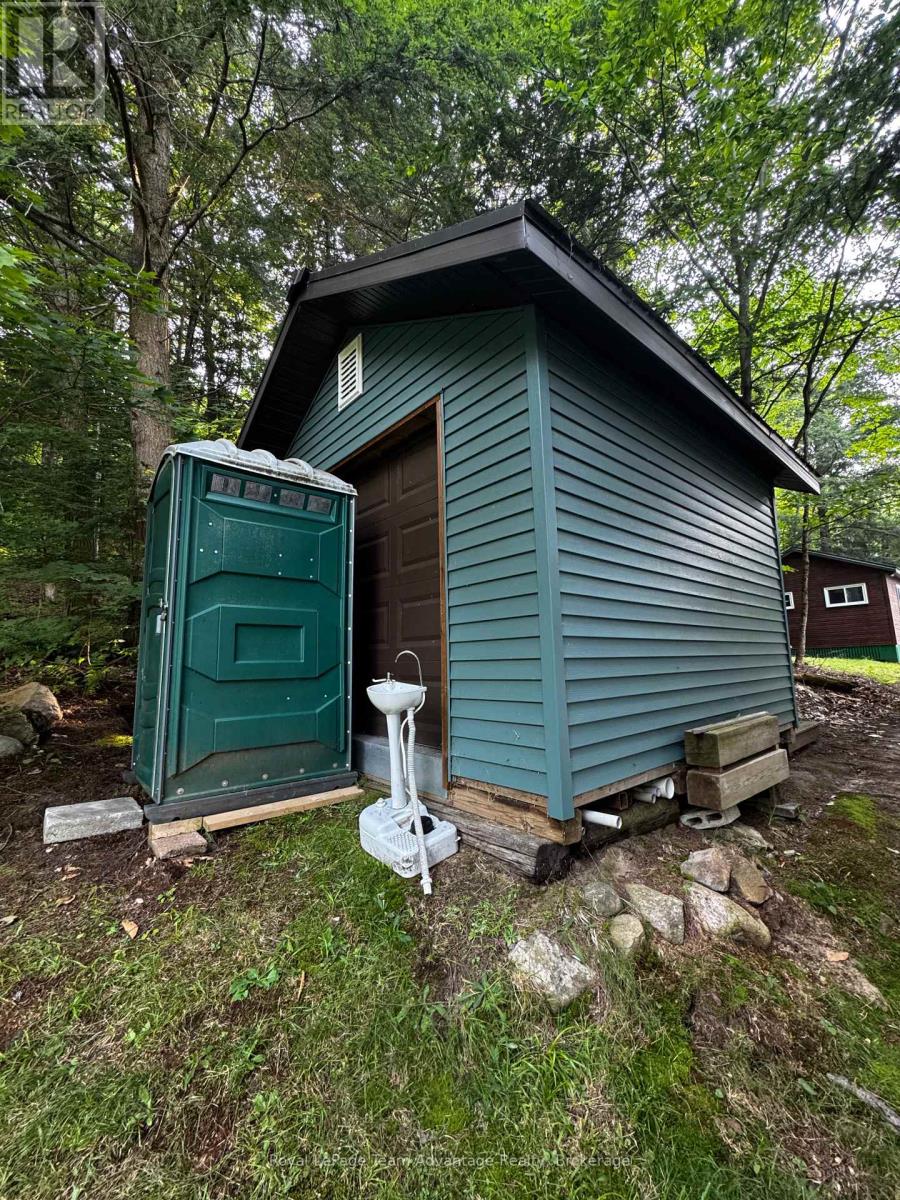 61 Haystead Bay Road, Seguin, Ontario  P2A 0B2 - Photo 6 - X12371839