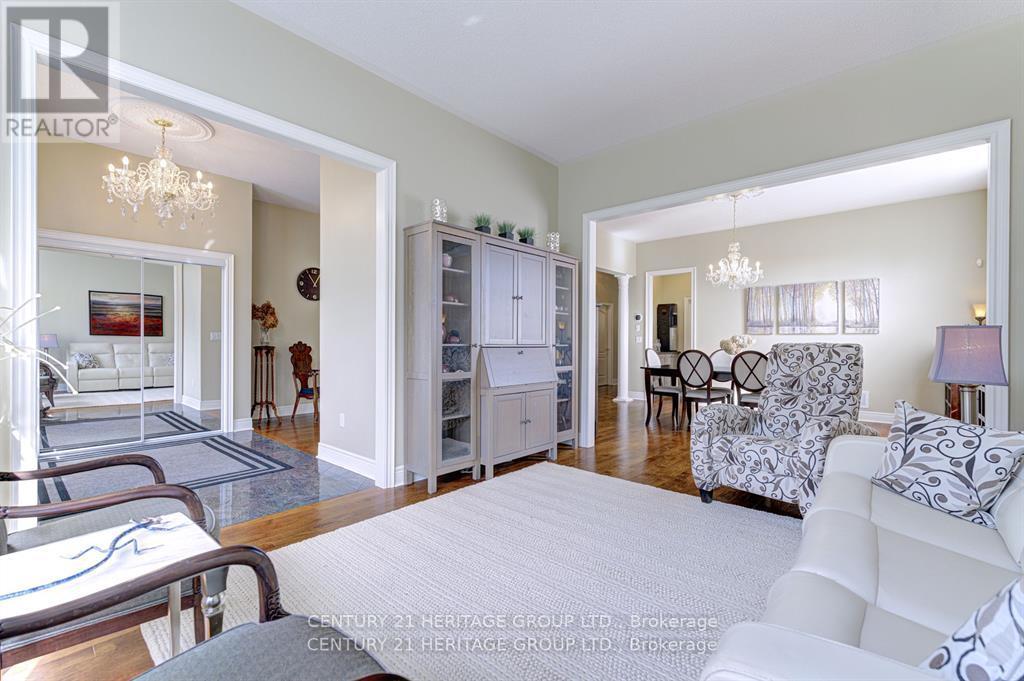 3 Nova Scotia Road, Brampton, Ontario L6Y 5K8 - Photo 11 - W12111920